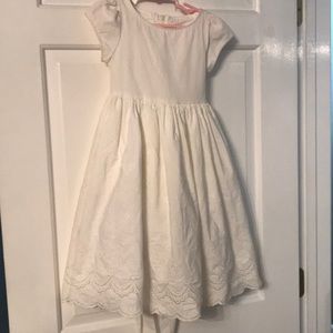Beautiful off white/ivory Little Girls Dress